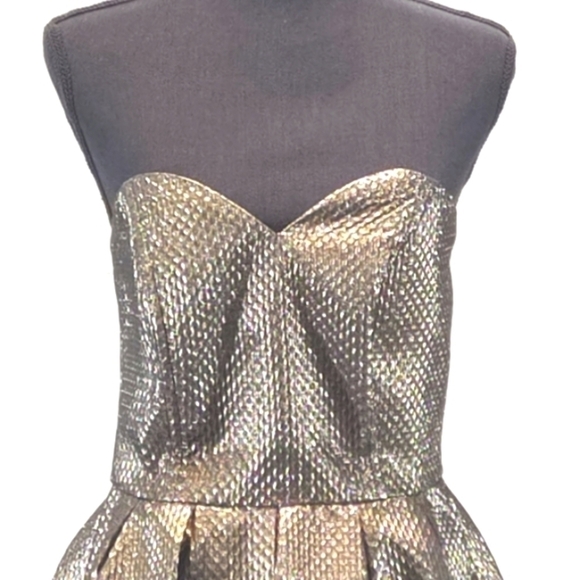 Charlotte Russe party dress metallic gold color strapless Size: M - Picture 3 of 6